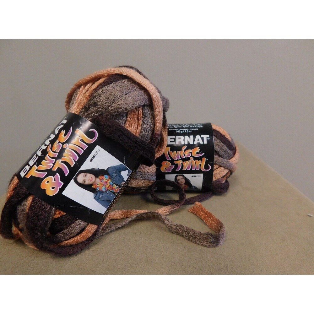 Bernat‎ Twist & Twirl Acrylic yarn  Almond Fudge 2 skeins  3.5oz each        New